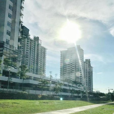 Putrajaya Dwiputra 6 Plus 1 Pax Blissful Fully Air-Con Suite Exterior foto